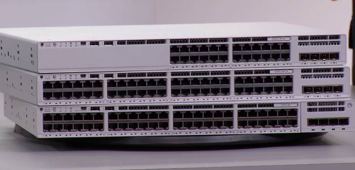 Cisco Switch C9200L-48T-4G-A Catalyst 9200L 48-port Data 4x1G uplink Switch, Network Advantage