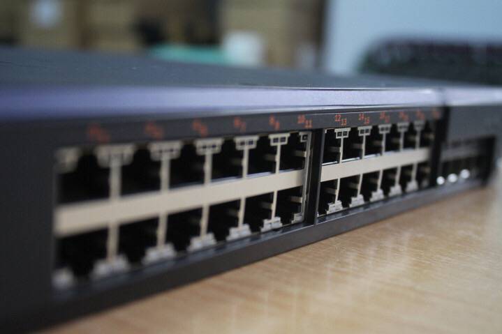 Switch Juniper EX2200